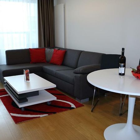 Panorama City Apartment With Free Parking Bratislava Ngoại thất bức ảnh