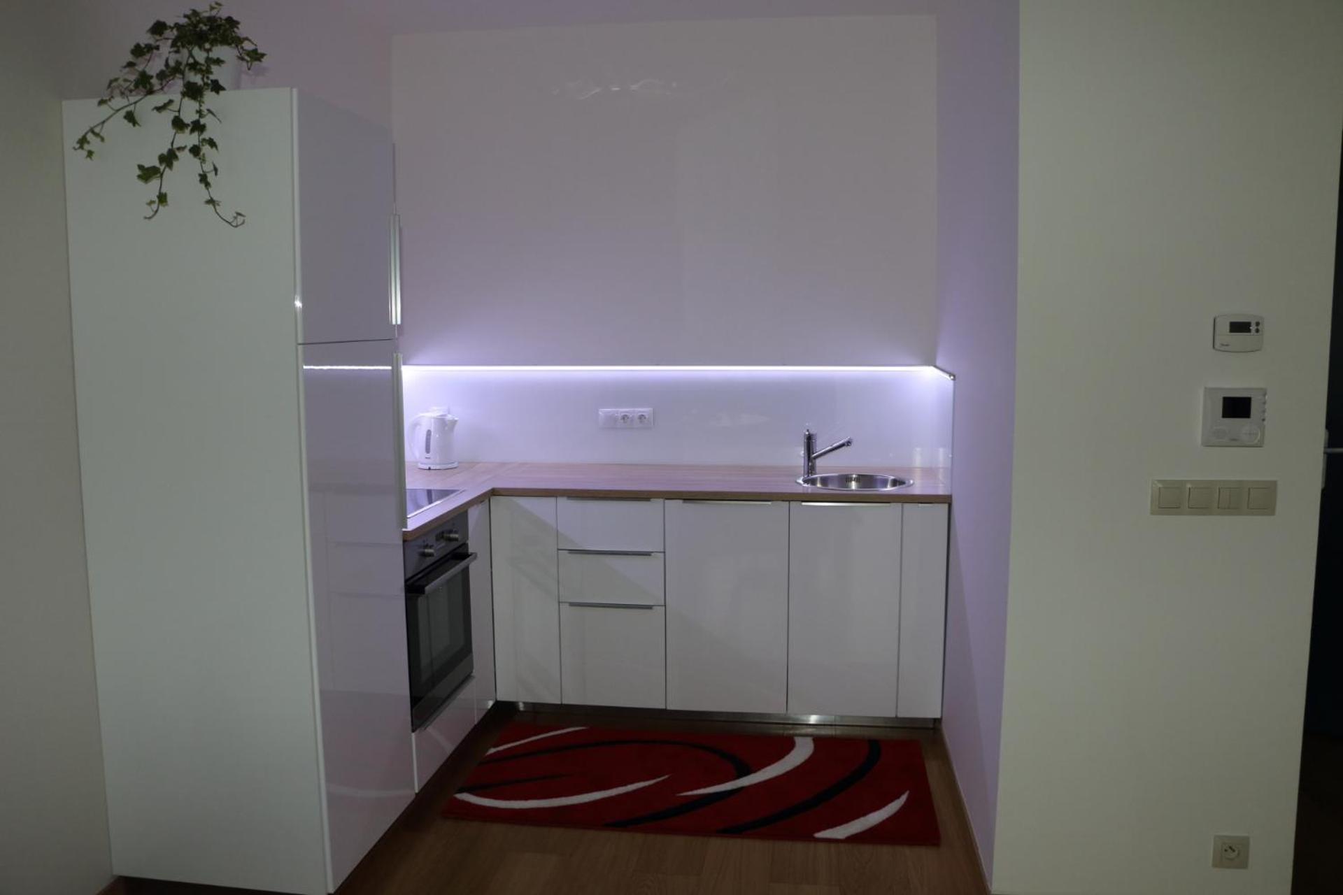 Panorama City Apartment With Free Parking Bratislava Ngoại thất bức ảnh