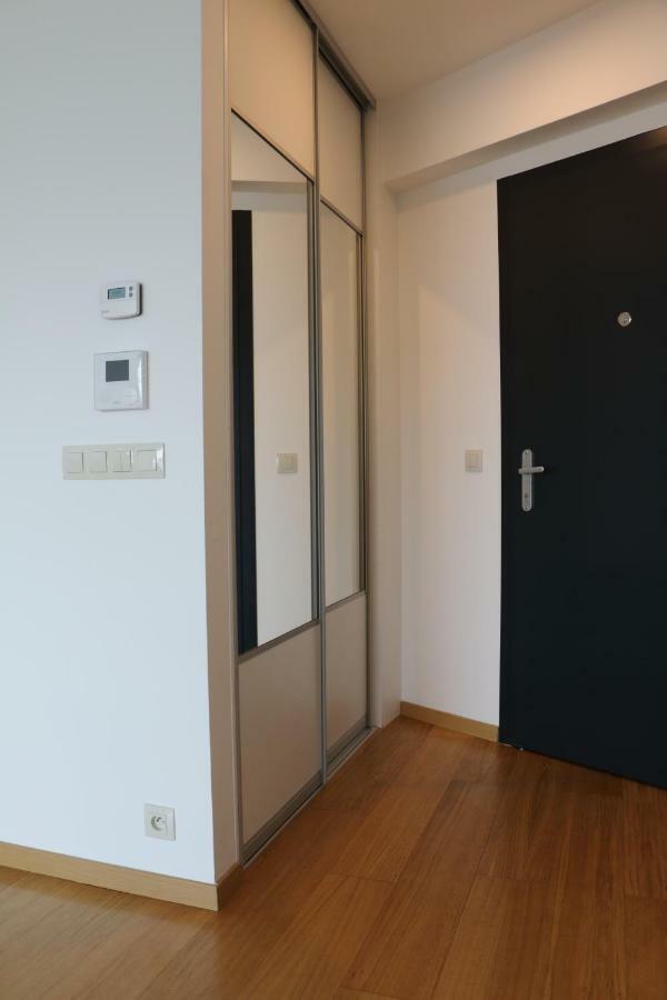 Panorama City Apartment With Free Parking Bratislava Ngoại thất bức ảnh